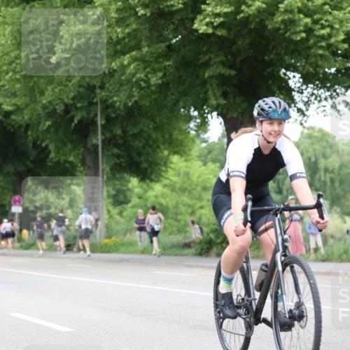 15.06.2025 - 7 Türme Triathlon Yannick Fuchs http://msf.ph/oto/8054329 15.06.2025 13:51:50 Radfahren  meine-sportfotos.de