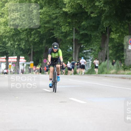 15.06.2025 - 7 Türme Triathlon Yannick Fuchs http://msf.ph/oto/8054340 15.06.2025 13:52:05 Radfahren  meine-sportfotos.de
