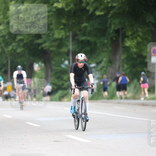 15.06.2025 - 7 Türme Triathlon Yannick Fuchs http://msf.ph/oto/8054356 15.06.2025 13:52:16 Radfahren  meine-sportfotos.de