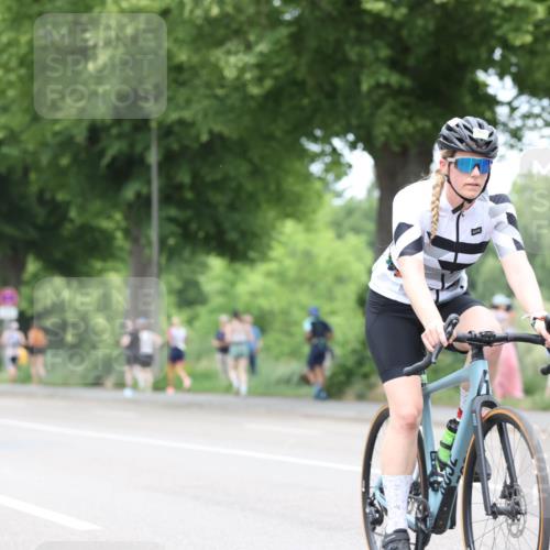 15.06.2025 - 7 Türme Triathlon Yannick Fuchs http://msf.ph/oto/8054396 15.06.2025 13:52:32 Radfahren  meine-sportfotos.de