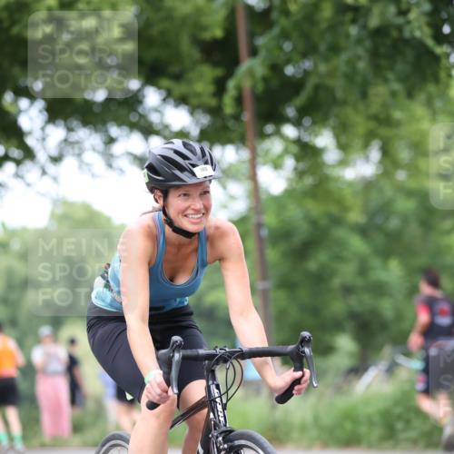15.06.2025 - 7 Türme Triathlon Yannick Fuchs http://msf.ph/oto/8054409 15.06.2025 13:52:42 Radfahren 703 meine-sportfotos.de