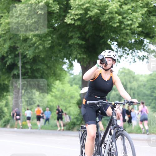 15.06.2025 - 7 Türme Triathlon Yannick Fuchs http://msf.ph/oto/8054419 15.06.2025 13:52:46 Radfahren  meine-sportfotos.de