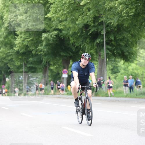 15.06.2025 - 7 Türme Triathlon Yannick Fuchs http://msf.ph/oto/8054436 15.06.2025 13:53:00 Radfahren  meine-sportfotos.de