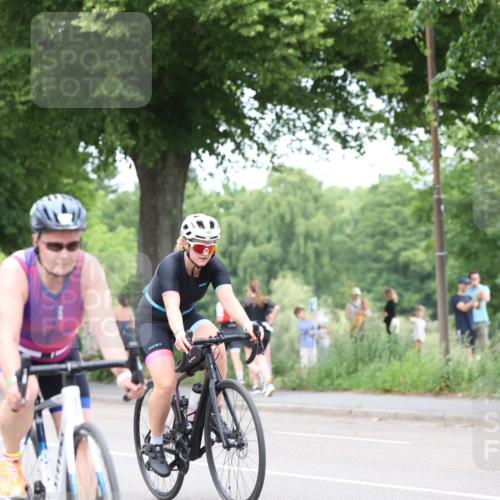 15.06.2025 - 7 Türme Triathlon Yannick Fuchs http://msf.ph/oto/8054443 15.06.2025 13:53:03 Radfahren  meine-sportfotos.de