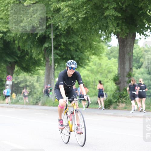 15.06.2025 - 7 Türme Triathlon Yannick Fuchs http://msf.ph/oto/8054446 15.06.2025 13:53:04 Radfahren  meine-sportfotos.de