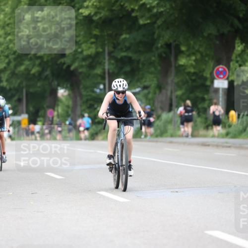 15.06.2025 - 7 Türme Triathlon Yannick Fuchs http://msf.ph/oto/8054480 15.06.2025 13:53:22 Radfahren  meine-sportfotos.de