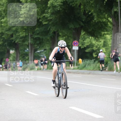 15.06.2025 - 7 Türme Triathlon Yannick Fuchs http://msf.ph/oto/8054482 15.06.2025 13:53:23 Radfahren  meine-sportfotos.de