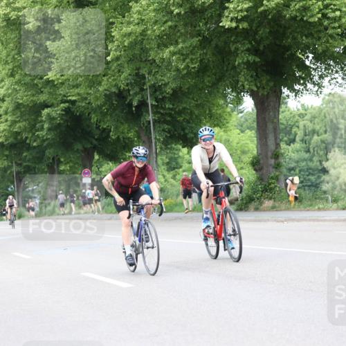 15.06.2025 - 7 Türme Triathlon Yannick Fuchs http://msf.ph/oto/8054503 15.06.2025 13:53:30 Radfahren  meine-sportfotos.de