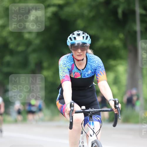 15.06.2025 - 7 Türme Triathlon Yannick Fuchs http://msf.ph/oto/8054543 15.06.2025 13:54:08 Radfahren  meine-sportfotos.de