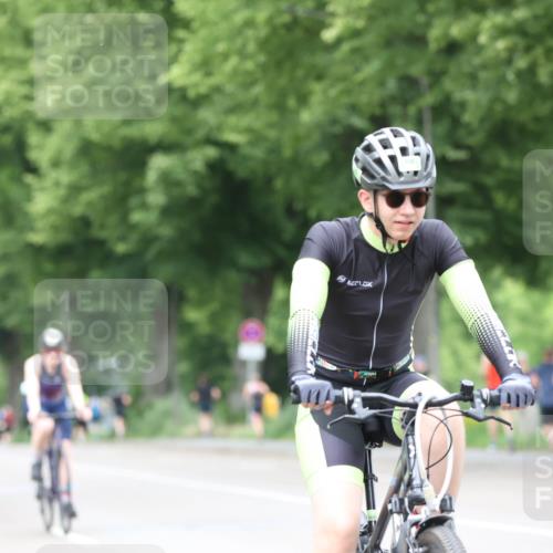 15.06.2025 - 7 Türme Triathlon Yannick Fuchs http://msf.ph/oto/8054562 15.06.2025 13:54:15 Radfahren  meine-sportfotos.de