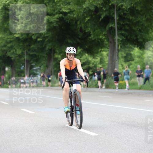15.06.2025 - 7 Türme Triathlon Yannick Fuchs http://msf.ph/oto/8054614 15.06.2025 13:55:09 Radfahren  meine-sportfotos.de