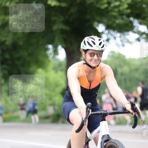 15.06.2025 - 7 Türme Triathlon Yannick Fuchs http://msf.ph/oto/8054617 15.06.2025 13:55:09 Radfahren  meine-sportfotos.de