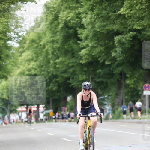 15.06.2025 - 7 Türme Triathlon Yannick Fuchs http://msf.ph/oto/8054629 15.06.2025 13:55:23 Radfahren  meine-sportfotos.de