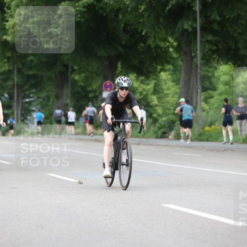 15.06.2025 - 7 Türme Triathlon Yannick Fuchs http://msf.ph/oto/8054684 15.06.2025 13:56:44 Radfahren  meine-sportfotos.de