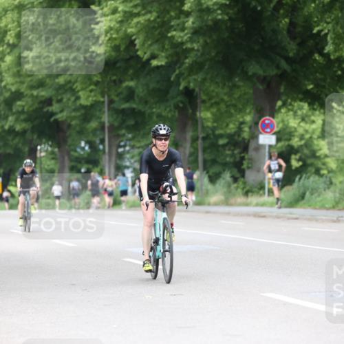 15.06.2025 - 7 Türme Triathlon Yannick Fuchs http://msf.ph/oto/8054689 15.06.2025 13:56:57 Radfahren  meine-sportfotos.de