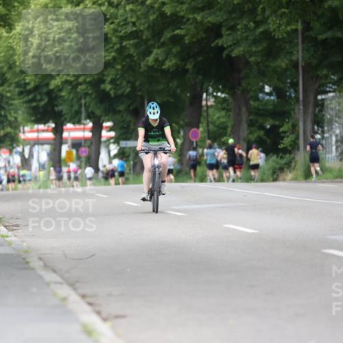 15.06.2025 - 7 Türme Triathlon Yannick Fuchs http://msf.ph/oto/8054706 15.06.2025 13:57:04 Radfahren 83 meine-sportfotos.de