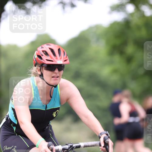 15.06.2025 - 7 Türme Triathlon Yannick Fuchs http://msf.ph/oto/8054719 15.06.2025 13:57:32 Radfahren 484 meine-sportfotos.de