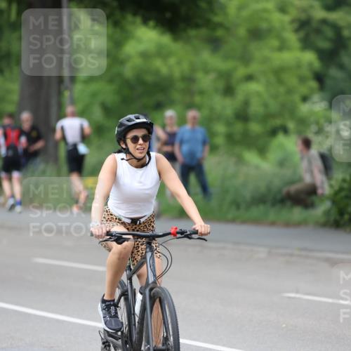 15.06.2025 - 7 Türme Triathlon Yannick Fuchs http://msf.ph/oto/8054748 15.06.2025 13:58:26 Radfahren  meine-sportfotos.de