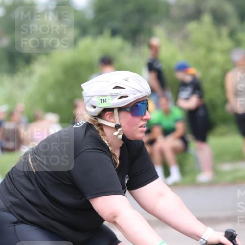 15.06.2025 - 7 Türme Triathlon Yannick Fuchs http://msf.ph/oto/8054759 15.06.2025 13:58:34 Radfahren 714 meine-sportfotos.de