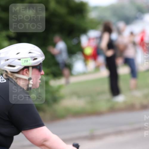 15.06.2025 - 7 Türme Triathlon Yannick Fuchs http://msf.ph/oto/8054761 15.06.2025 13:58:34 Radfahren 714 meine-sportfotos.de