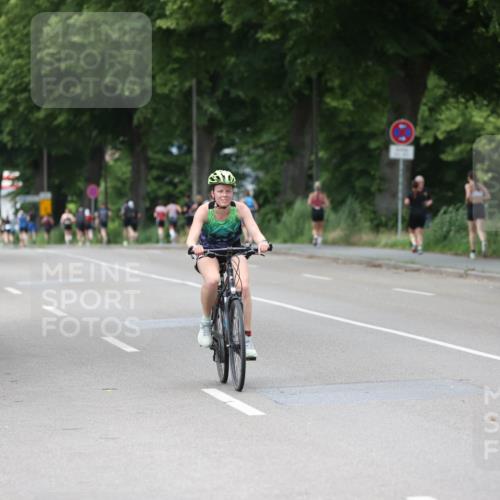 15.06.2025 - 7 Türme Triathlon Yannick Fuchs http://msf.ph/oto/8054843 15.06.2025 14:00:47 Radfahren  meine-sportfotos.de