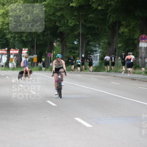 15.06.2025 - 7 Türme Triathlon Yannick Fuchs http://msf.ph/oto/8054851 15.06.2025 14:01:42 Radfahren  meine-sportfotos.de
