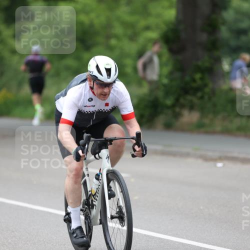 15.06.2025 - 7 Türme Triathlon Yannick Fuchs http://msf.ph/oto/8054866 15.06.2025 14:02:05 Radfahren 673 meine-sportfotos.de