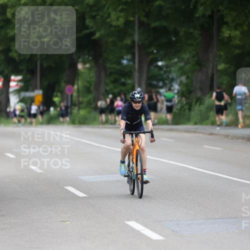 15.06.2025 - 7 Türme Triathlon Yannick Fuchs http://msf.ph/oto/8054878 15.06.2025 14:02:22 Radfahren  meine-sportfotos.de