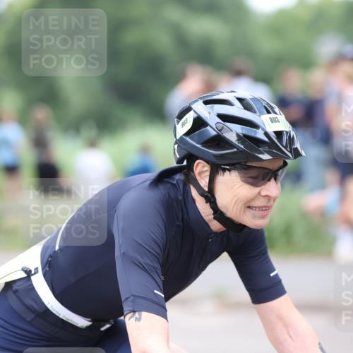 15.06.2025 - 7 Türme Triathlon Yannick Fuchs http://msf.ph/oto/8054888 15.06.2025 14:02:26 Radfahren 803, 803 meine-sportfotos.de