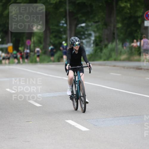 15.06.2025 - 7 Türme Triathlon Yannick Fuchs http://msf.ph/oto/8054891 15.06.2025 14:02:48 Radfahren  meine-sportfotos.de