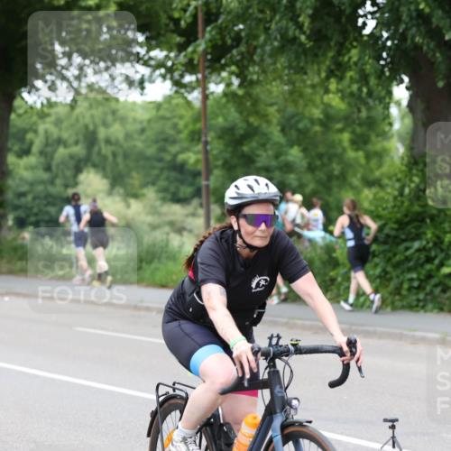 15.06.2025 - 7 Türme Triathlon Yannick Fuchs http://msf.ph/oto/8054911 15.06.2025 14:02:56 Radfahren  meine-sportfotos.de