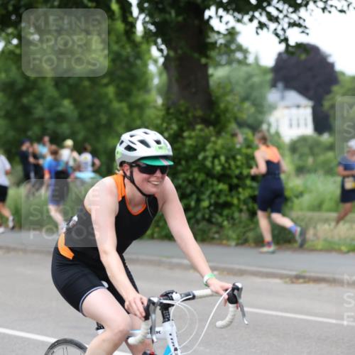 15.06.2025 - 7 Türme Triathlon Yannick Fuchs http://msf.ph/oto/8054917 15.06.2025 14:03:00 Radfahren  meine-sportfotos.de