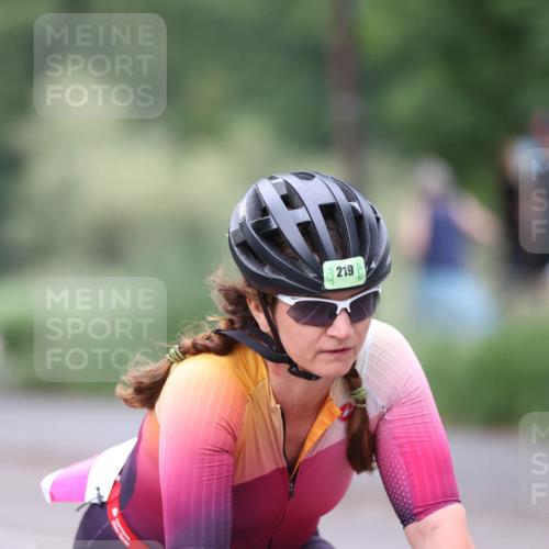 15.06.2025 - 7 Türme Triathlon Yannick Fuchs http://msf.ph/oto/8054928 15.06.2025 14:03:22 Radfahren 219 meine-sportfotos.de