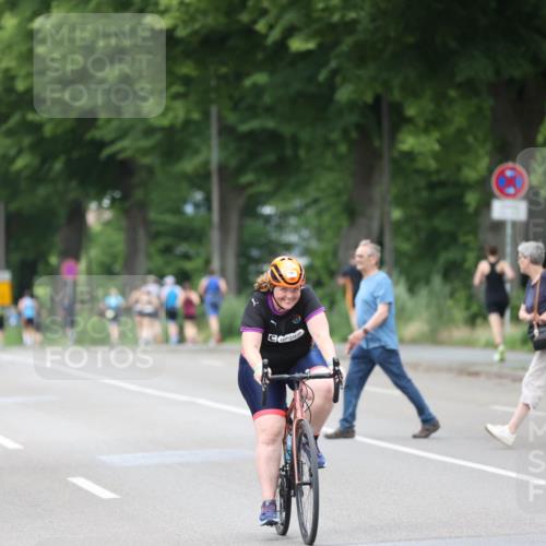 15.06.2025 - 7 Türme Triathlon Yannick Fuchs http://msf.ph/oto/8054941 15.06.2025 14:05:45 Radfahren  meine-sportfotos.de