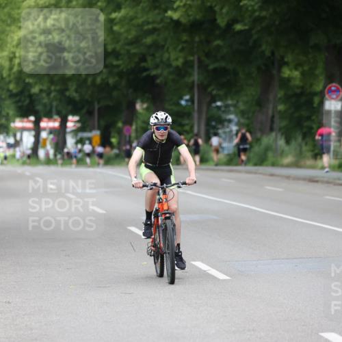 15.06.2025 - 7 Türme Triathlon Yannick Fuchs http://msf.ph/oto/8054947 15.06.2025 14:08:11 Radfahren  meine-sportfotos.de