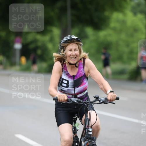 15.06.2025 - 7 Türme Triathlon Yannick Fuchs http://msf.ph/oto/8054971 15.06.2025 14:09:09 Radfahren 8 meine-sportfotos.de
