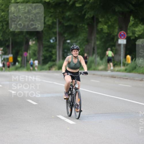 15.06.2025 - 7 Türme Triathlon Yannick Fuchs http://msf.ph/oto/8054977 15.06.2025 14:10:17 Radfahren  meine-sportfotos.de
