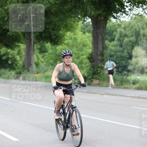 15.06.2025 - 7 Türme Triathlon Yannick Fuchs http://msf.ph/oto/8054979 15.06.2025 14:10:18 Radfahren  meine-sportfotos.de