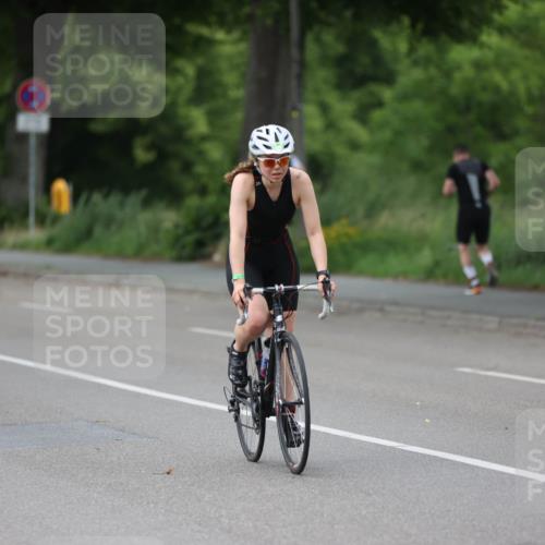 15.06.2025 - 7 Türme Triathlon Yannick Fuchs http://msf.ph/oto/8054983 15.06.2025 14:11:02 Radfahren  meine-sportfotos.de
