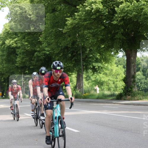 15.06.2025 - 7 Türme Triathlon Yannick Fuchs http://msf.ph/oto/8055137 15.06.2025 09:52:00 Radfahren  meine-sportfotos.de
