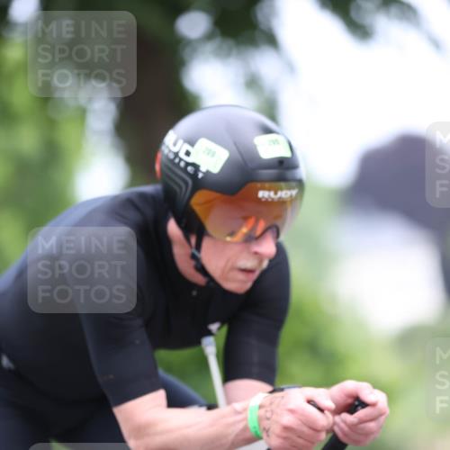 15.06.2025 - 7 Türme Triathlon Yannick Fuchs http://msf.ph/oto/8055700 15.06.2025 11:10:42 Radfahren  meine-sportfotos.de