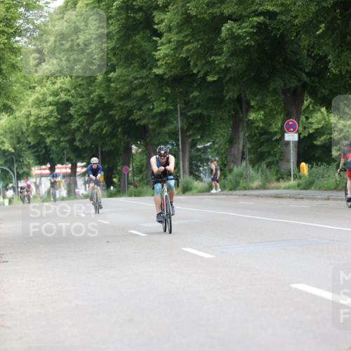 15.06.2025 - 7 Türme Triathlon Yannick Fuchs http://msf.ph/oto/8055718 15.06.2025 11:11:18 Radfahren  meine-sportfotos.de