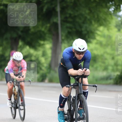 15.06.2025 - 7 Türme Triathlon Yannick Fuchs http://msf.ph/oto/8055744 15.06.2025 11:11:28 Radfahren  meine-sportfotos.de