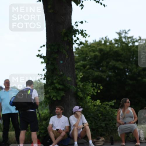 15.06.2025 - 7 Türme Triathlon Yannick Fuchs http://msf.ph/oto/8055816 15.06.2025 11:12:41 Radfahren  meine-sportfotos.de