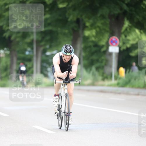15.06.2025 - 7 Türme Triathlon Yannick Fuchs http://msf.ph/oto/8055817 15.06.2025 11:12:46 Radfahren  meine-sportfotos.de