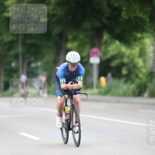 15.06.2025 - 7 Türme Triathlon Yannick Fuchs http://msf.ph/oto/8055832 15.06.2025 11:12:56 Radfahren  meine-sportfotos.de