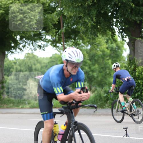 15.06.2025 - 7 Türme Triathlon Yannick Fuchs http://msf.ph/oto/8055838 15.06.2025 11:12:57 Radfahren  meine-sportfotos.de