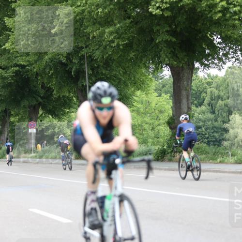 15.06.2025 - 7 Türme Triathlon Yannick Fuchs http://msf.ph/oto/8055842 15.06.2025 11:12:58 Radfahren  meine-sportfotos.de
