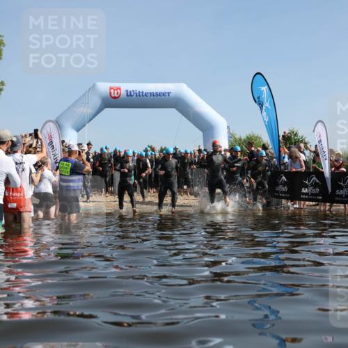 22.06.2025 - Viking Triathlon Michael Strokosch http://msf.ph/oto/8055847 22.06.2025 10:00:12 Schwimmen 2, 4, 100, 122, 329, 485, 521, 544, 609 meine-sportfotos.de