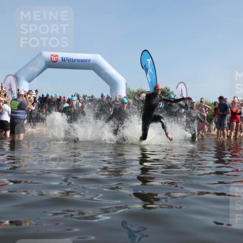 22.06.2025 - Viking Triathlon Michael Strokosch http://msf.ph/oto/8055851 22.06.2025 10:00:13 Schwimmen 2, 4, 10, 49, 100, 122, 329, 420, 485, 521, 544, 609 meine-sportfotos.de